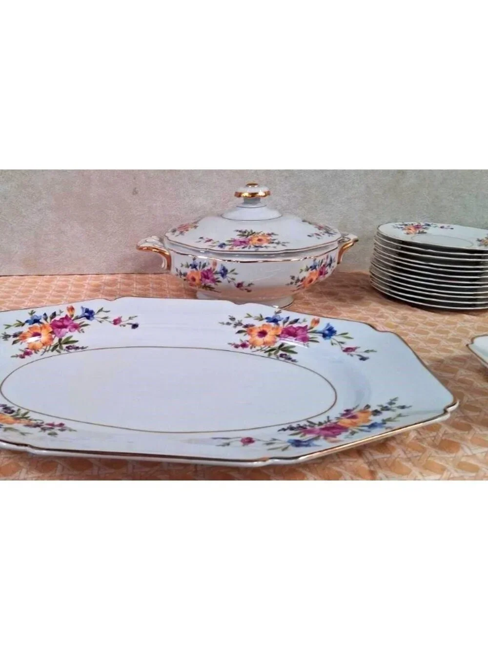40 Pc Heinrich Selb Pink Bavarian Rose Floral Dinnerware Set Gold Trim
